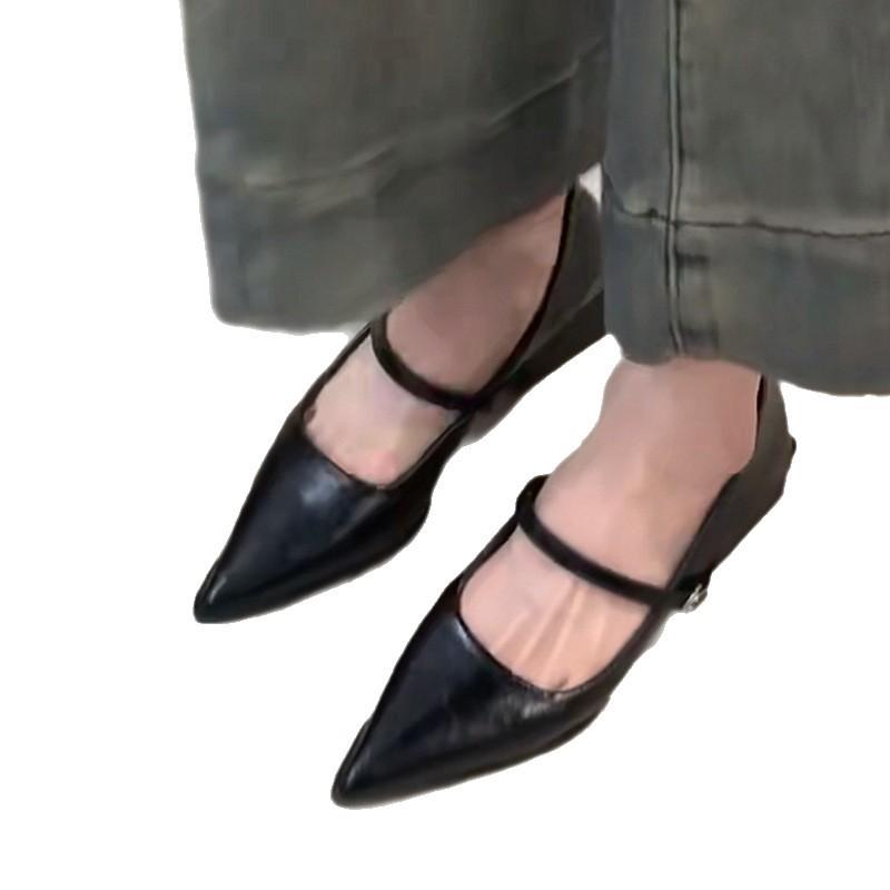 Версия из овчины~ туфли Мэри Джейн с острым носком, детские, в стиле ретро, с черным толстым каблуком, французский темперамент, одинарные туфли, не утомляют