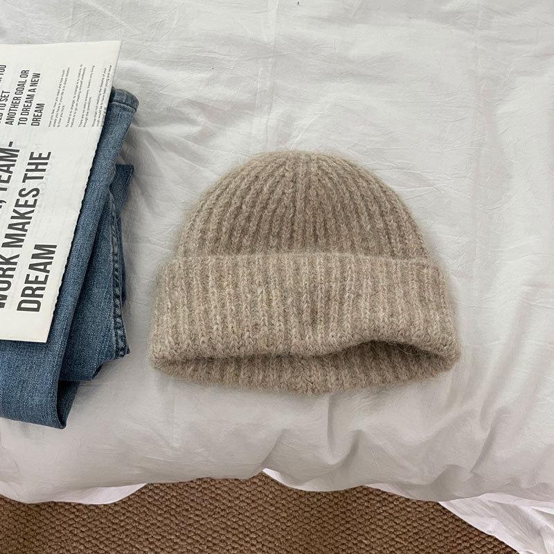Soft waxy knitted hat versatile men's and women's solid color face small wool hat warm ear protection student hat