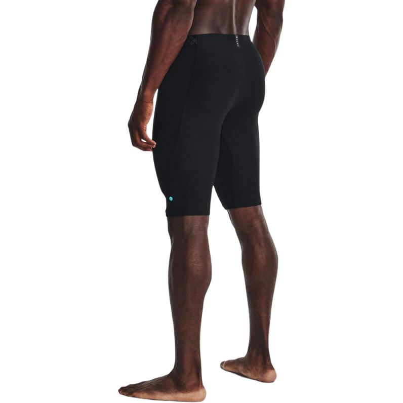 Under Armour RUSH Спортивные шорты мужские Черные Средние 1370316-001