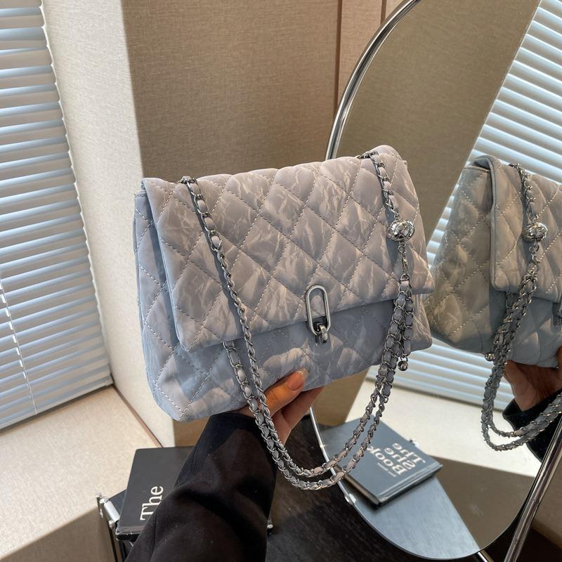 Сумка премиум-текстуры женская новая модная сумка-цепочка с бриллиантами нишевая женская сумка через плечо