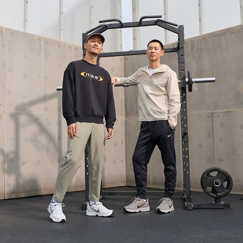 Nike Мужские тренировочные кроссовки для спорта - NIKE MONARCH 4 415445