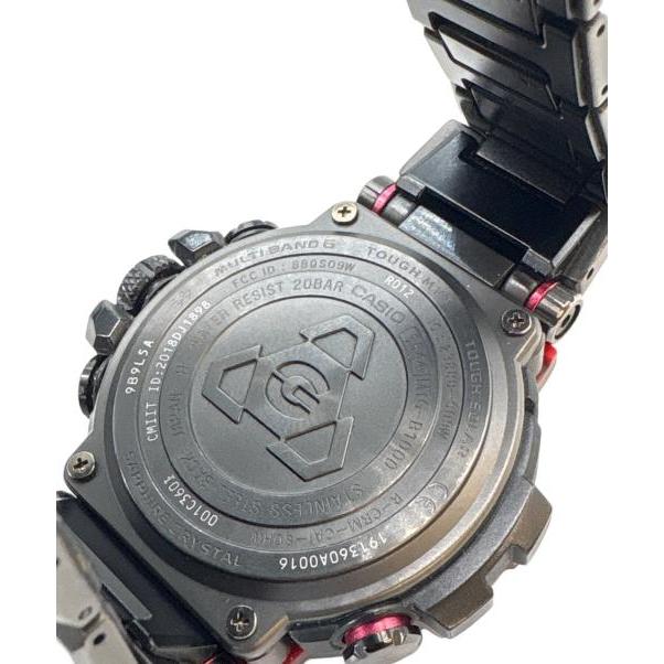 Подержанные наручные часы CASIO G-SHOCK, модель с карбоновым корпусом