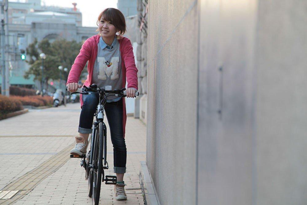 Велосипед CANOVER Cross Bike 27 дюймов, эквивалент Shimano 21 скорость, алюминиевая рама, суппорт, тормоз, черный (700x28C) САС-028(КРНОС)