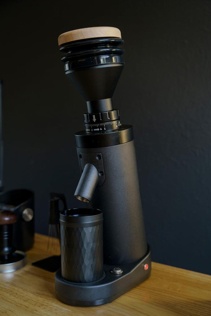 Кофемолка MiiCoffee D40+ с одной дозой (черный)