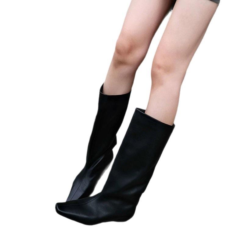 Autumn and winter new Korean version of fashion simple square head versatile temperament low heel knight boots women's sleeve medium boots women