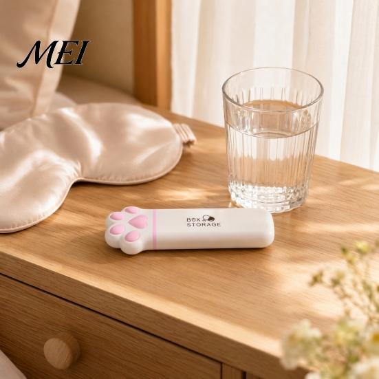 Dustproof Pill Container Portable Box, Cute Cat Paw Design, with Sealed Buckle Lid, Moisture-Proof Moisture-proof Medicine Box 3 Compartment