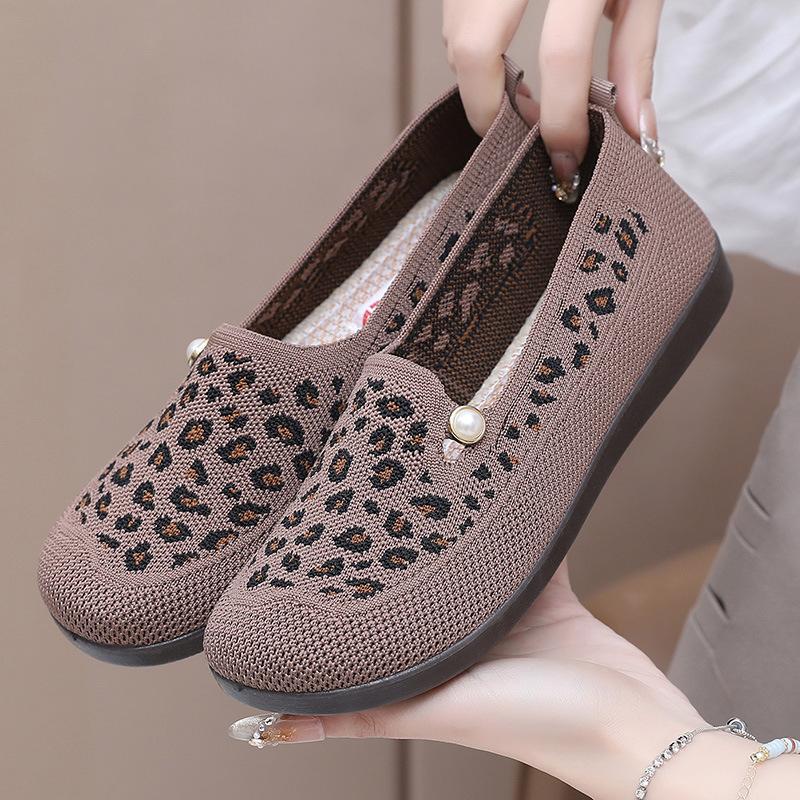 Women's Knitted Flat Shoes Lightweight Comfortable Office Work Loafers Slip On Casual Breathable Mesh Walking Shoes Round Toe Dressy Flats for Women