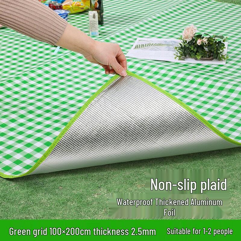 Outdoor Picnic Mat: Portable, Thickened, Moisture-Proof Cushion for Hiking, Camping, and Park Leisure.