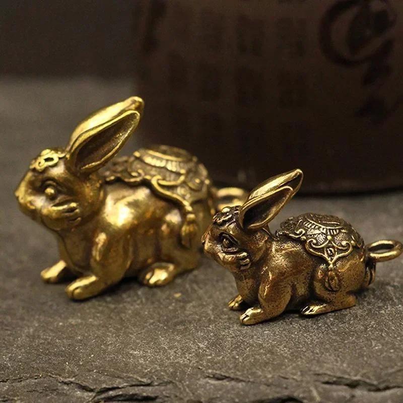 Chinese New Year Brass Zodiac Lucky Rabbit Statue Ornament Key Chain Pendant Figurine Home Office Decorations 2025