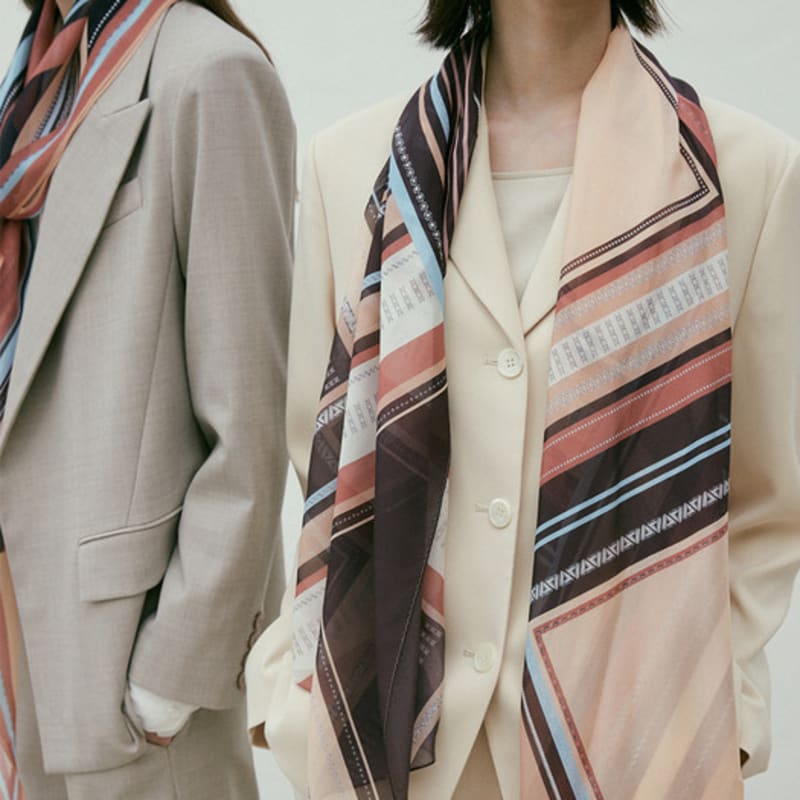 Saint Luxure Silk Long Scarf Hopper SL21FLNHP