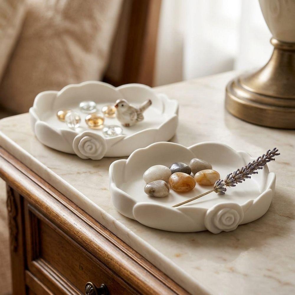 Non-Slip Base Minimalist Flower Key Dish Plastic Floral Decorative Holder Vanity Tabletop