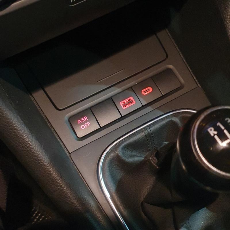 12V Red LED Car Socket Charger Dual USB PD Type C Port Phone Chargers Power Adapter For VW Golf 6 MK6 Jetta 5 MK5