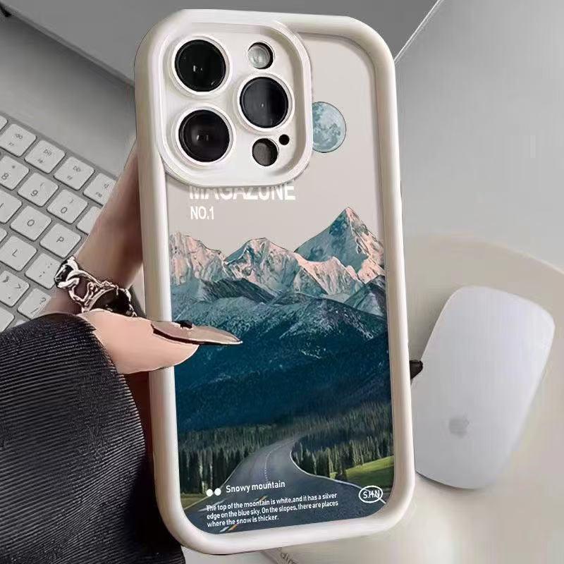 Чехол для iPhone «Живописная дорога в заснеженных горах» для 13/14/15Pro/16ProMax/17
