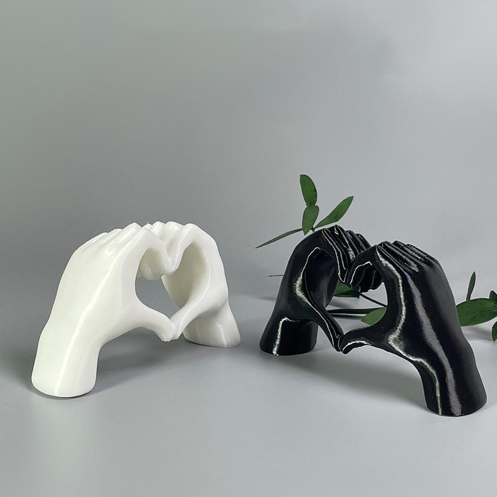 3D printed plastic heart, love ornaments, decorations, design home courtyard ornaments, creative art ornaments, love ornaments