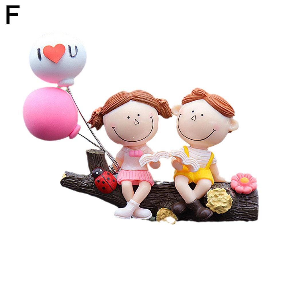 Car Interior Ornament Cute Kissing Couple Figure Statue Balloon Craft Auto Dashboard Decoration For Car Interior Accessorie I2O7