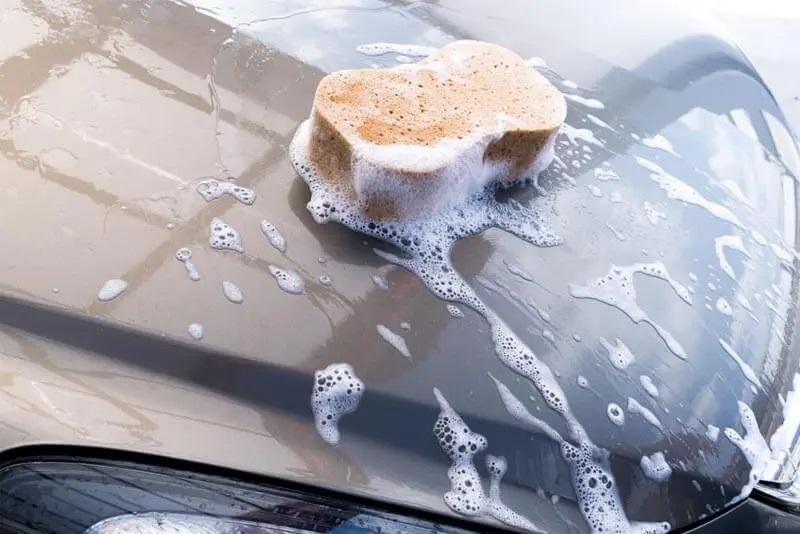 CAR SHAMPOO WITH WAX 1000ML - BIS 19-027