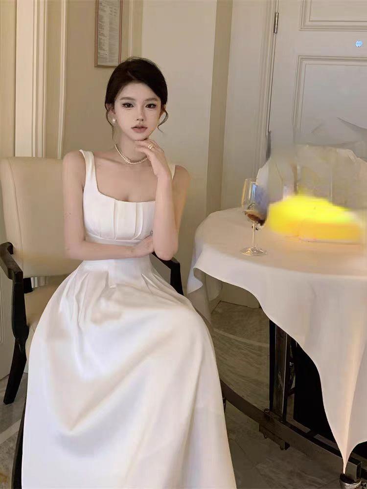 Элегантное платье, женское шикарное французское сексуальное ретро платье Хепберн, милое эстетичное длинное платье с квадратным воротником и складками на талии, облегающее большой подол