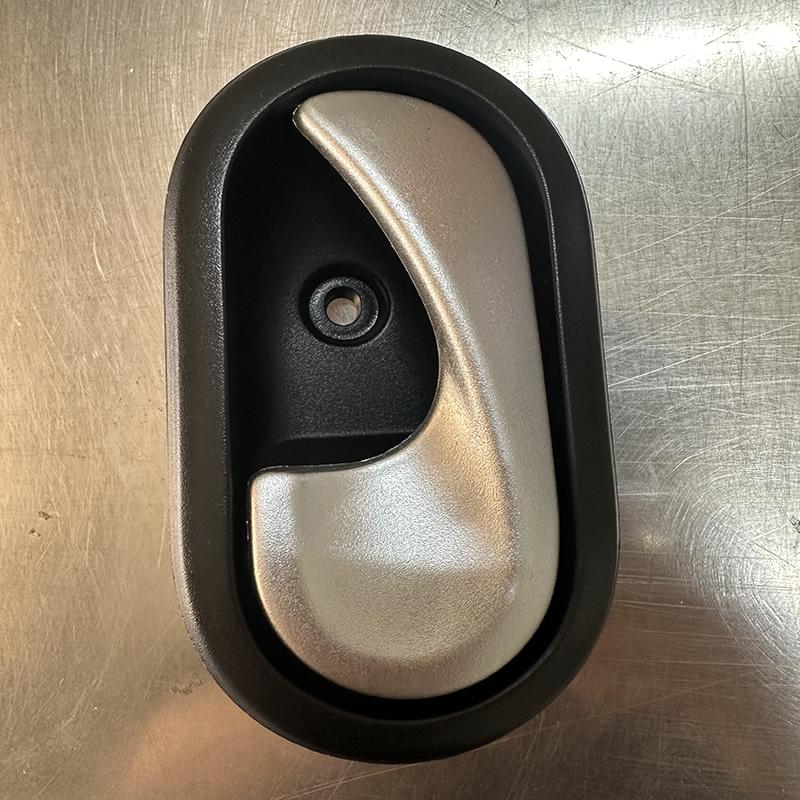 For Renault Dacia Dokker Lodgy Logan Duster 2012 2013 2014 2015 2016 8200733848 Inner Door Pull Handle Replacement Accessories