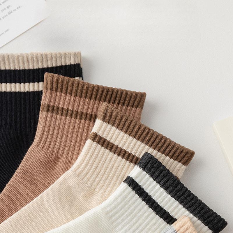 Spring and Autumn Japanese Striped Men's Mid-calf Socks Sports Sweat and Anti-odour Long Socks