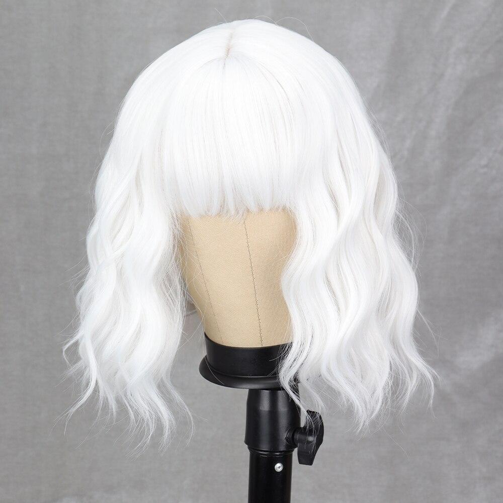 MISS WIG Женская мода Короткий волнистый парик с челкой Синтетическое волокно Чистый белый волнистый парик Косплей Одежда для вечеринок на Хэллоуин
