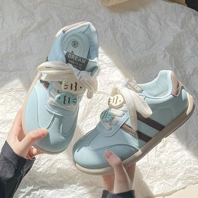 Платформенные белые женские туфли 2025 новая весна дофаминовые кеды ins тренд студенческие спортивные повседневные туфли для нравственного воспитания