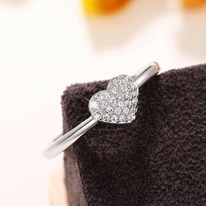 Huitan Ослепительные кольца в форме сердца для женщин, свадебные аксессуары, цветные высококачественные кольца для любви, необычный подарок на годовщину, модные ювелирные изделия