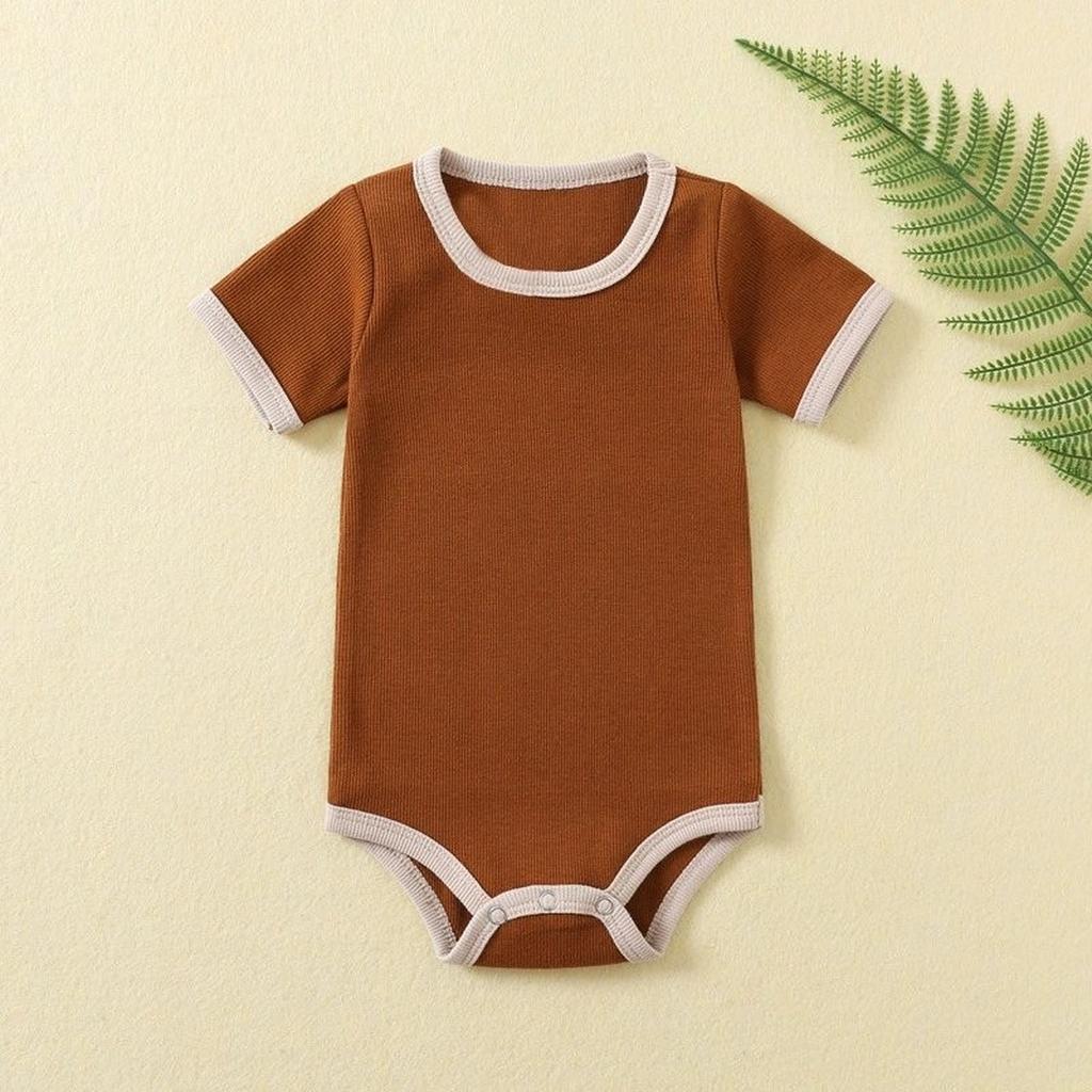 Модный боди с воротничком для малышки