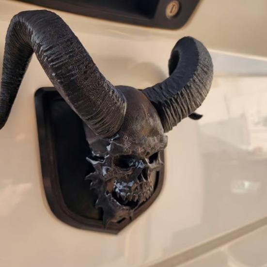 2 шт. RAM 1500 значок с изображением черепа на капоте для моделей 4-го и 5-го поколений, смелый автомобильный аксессуар с логотипом для грузовиков RAM