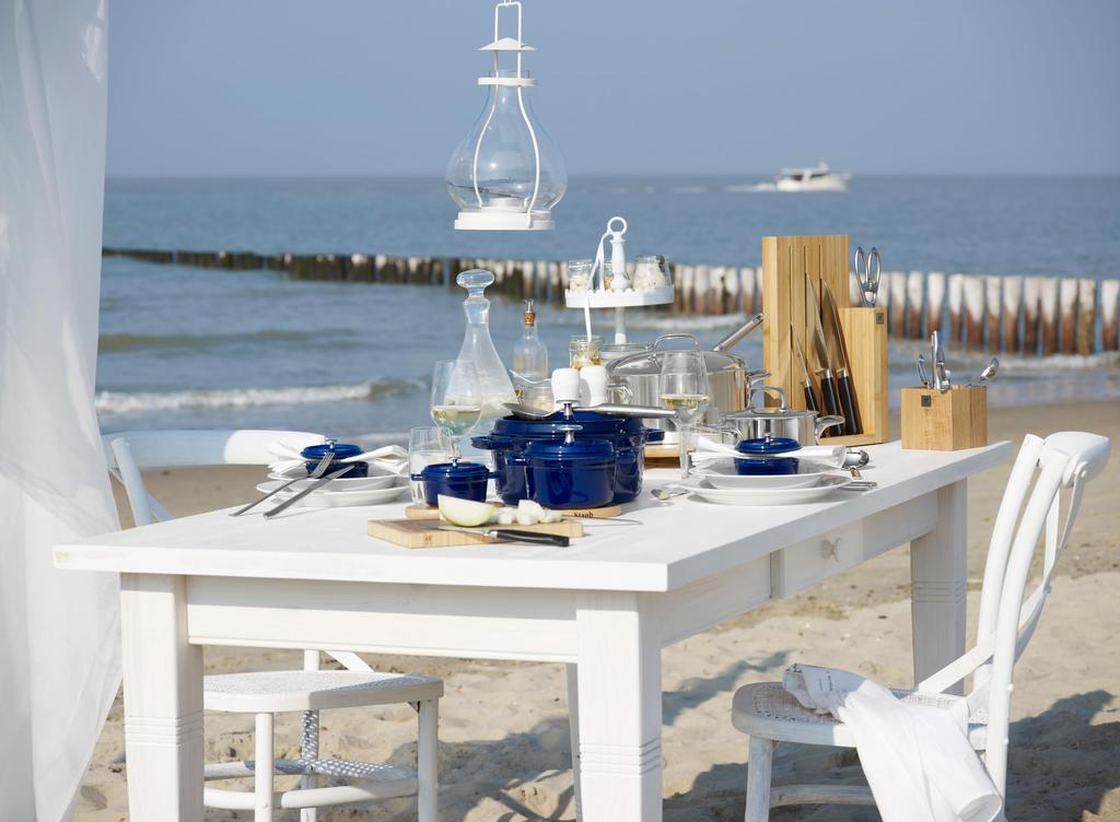 Staub staub Кокот Круглый Гранитный Большой Эмалированная Кастрюля Ручной Литья Совместимая с IH Японский Круглый Кокот "Pico 30см" [Авторизованный Продукт] 40510-286