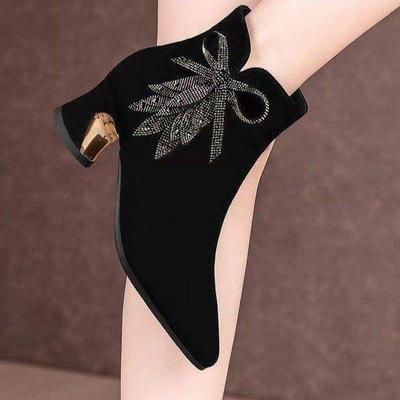 Бренд сломанный размер средний каблук короткие ботильоны женские толстый каблук 2025 новый осень и зима бархат стразы матовая кожа женские ботинки