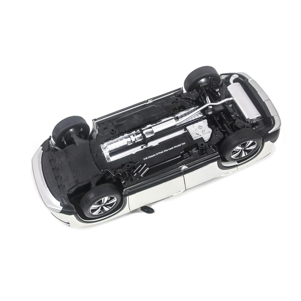 PAUDI MODEL Scale Diecast Model of the Nissan 1/18 X-Trail 2021.