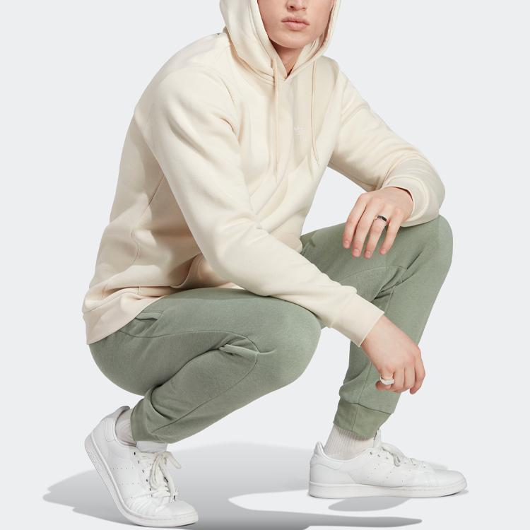adidas Originals Trefoil Essentials+ Сделано из конопли Джоггеры с однотонным логотипом Мужские брюки серебристо-зеленого цвета HR2968