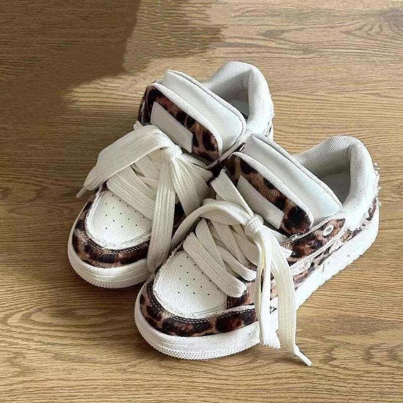 Модная женская обувь 2024 года, высококачественные женские туфли на шнуровке из вулканизированной стали, модная обувь с леопардовым принтом, горячая распродажа, классическая повседневная обувь с круглым носком