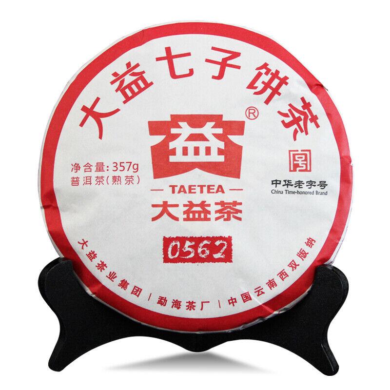 TAE TEA 0562 * 2018 г. Yunnan Menghai Tea Factory Дайи Пуэр Спелый чай Пуэр 357г