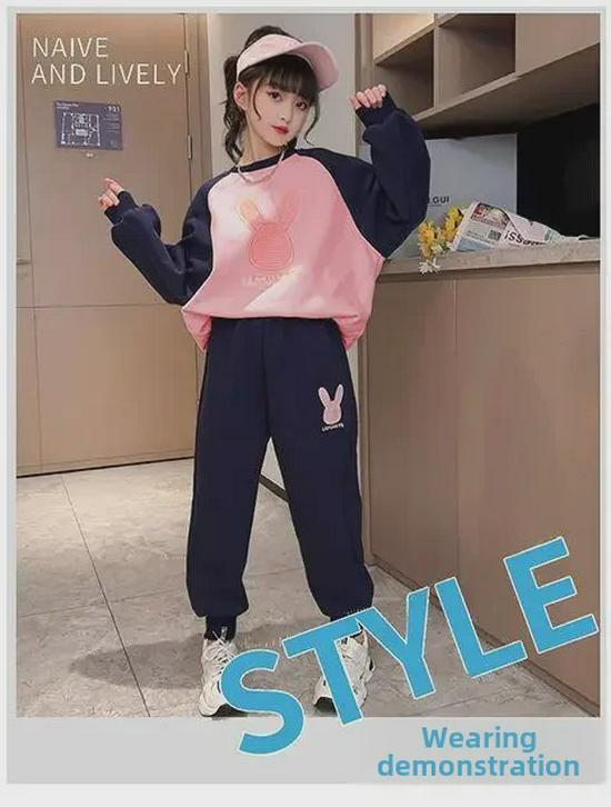 Stylish Girls' Spring & Autumn Suits: Trendy Sportswear for 8-9 Year Olds