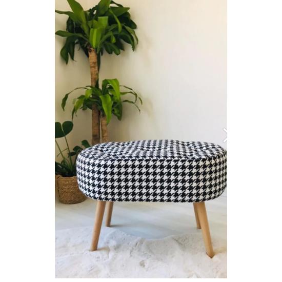 Hornbeam Wooden Leg Oval Pouf Bench Crowbar Pattern