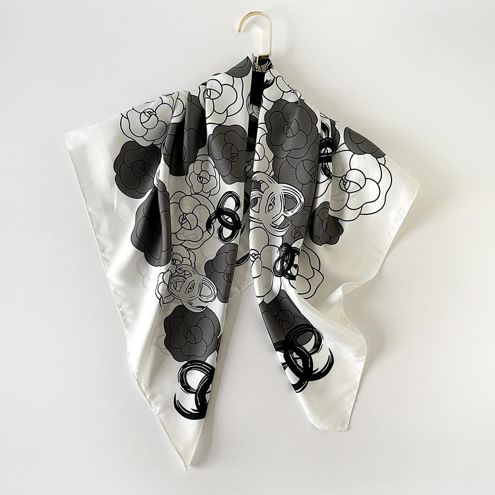 New Spring and Summer Style Twill Printed Imitation Silk Scarf for Women Fresh and Sweet Professional Scarf Printed Scarf