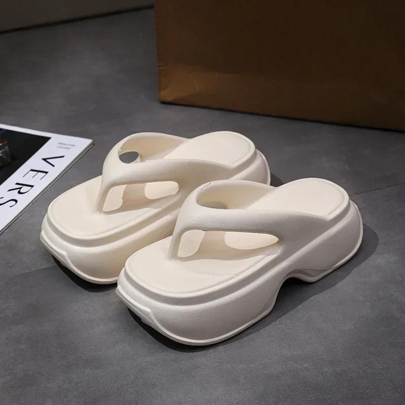 Модные женские шлепанцы на платформе, повседневные женские тапочки на мягкой подошве, летние сандалии на плоской подошве, уличная обувь на толстой подошве, нескользящая пляжная обувь