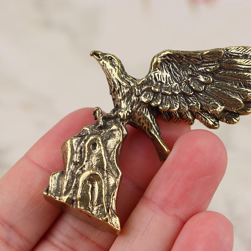 1Pc Antique Copper Eagle Statue Small Ornaments Vintage Brass Animal Figurines Crafts Desk Home Decorations Accessories Gifts