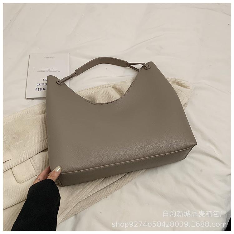 Trendy Fashion Tote Mother and Child Bag 2025 New Autumn and Winter Retro Niche Shoulder Bag High-end Underarm Bag