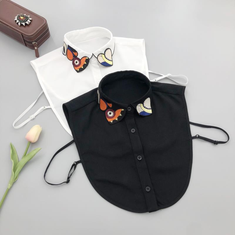Fashion White Lapel False Collar Woman Embroidery Faux Col Half Shirt Blouse Fake Collars Sweater Shirt Detachable Collars