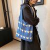 Вязаная сумка-тоут с рисунком в виде сердца, плетеная сумка через плечо, эстетичная вязаная крючком сумка для женщин