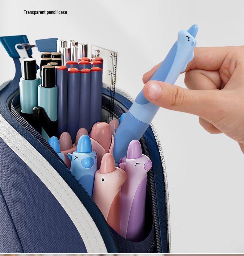 Вместительный выдвижной пенал-подставка для учеников начальной школы