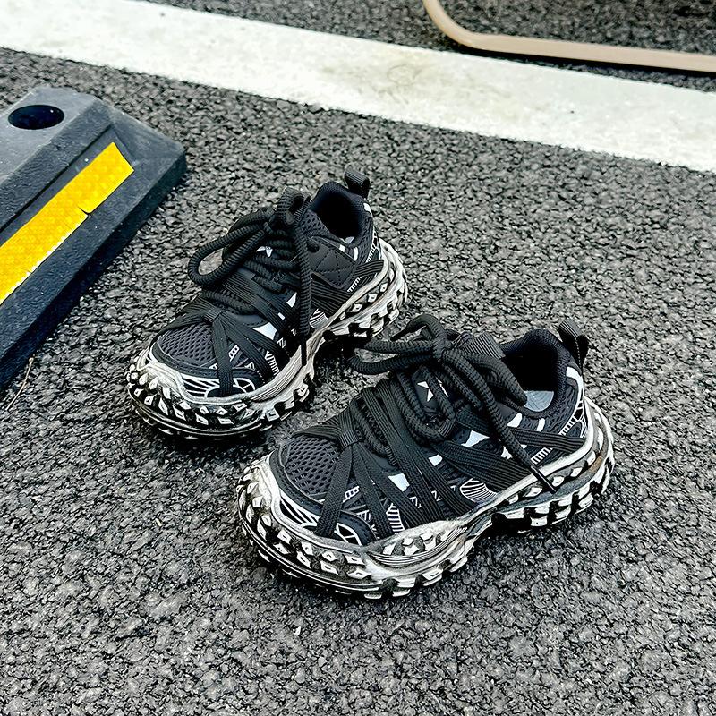 Korean-style retro distressed girls' fashion spider sneakers, new autumn thick-soled non-slip dad shoes for boys