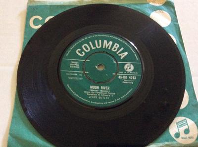 7-дюймовая пластинка JERRY BUTLER Moon River Aware Of Love 45DB4743 Columbia 1961 UK SoulFunk Б/у