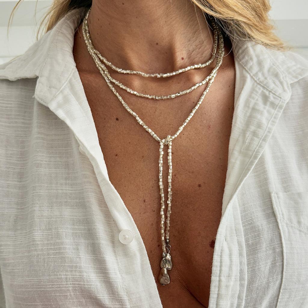 SHIXIN Vintage Acrylic Long Beads Chain Choker Necklace Women Elegant Geometric Pendant Necklace Adjustable Sweater Chain Gifts