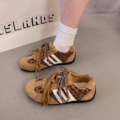 Ретро леопардовый принт на шнуровке немецкие тренировочные туфли женские 2025 ранняя осень новые на тонкой подошве со скрытой платформой гоночные туфли спортивная повседневная обувь