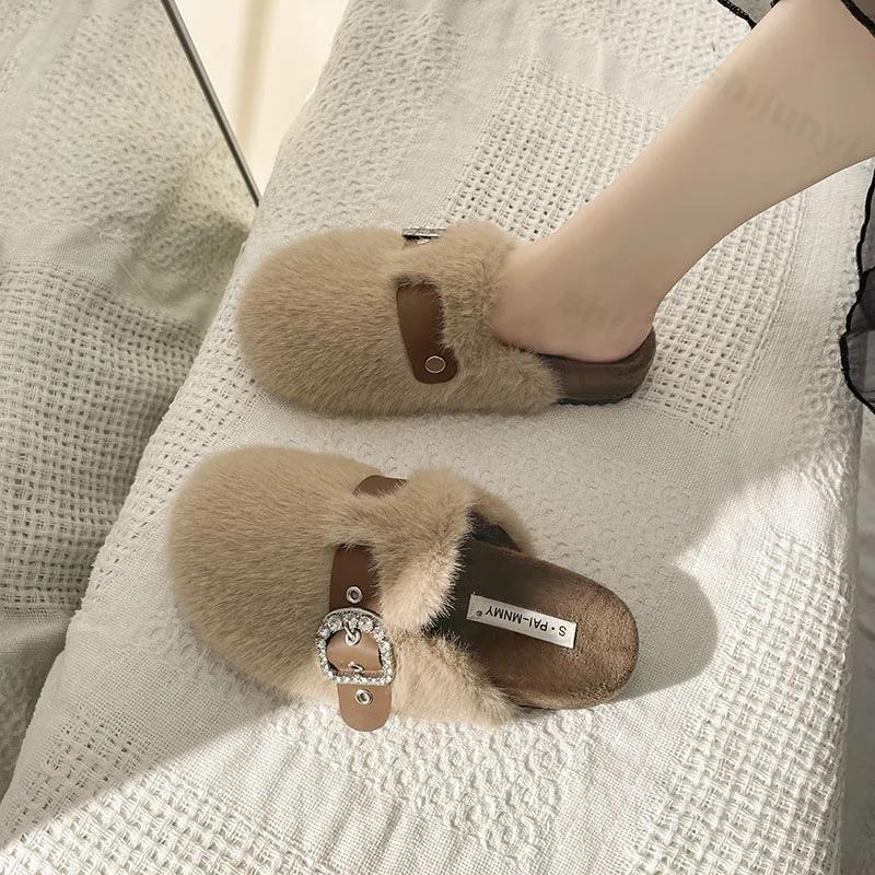 Fashion New 2024 Winter Warm Plush Slippers for Women Closed Toe Faux Fur Cotton Shoes Woman Fashion Buckle Lightweight Flat Mules Shoes