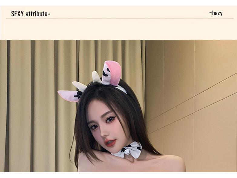 Комплект нижнего белья с коровьим принтом «Черное искушение»: Шелковое боди и чулки