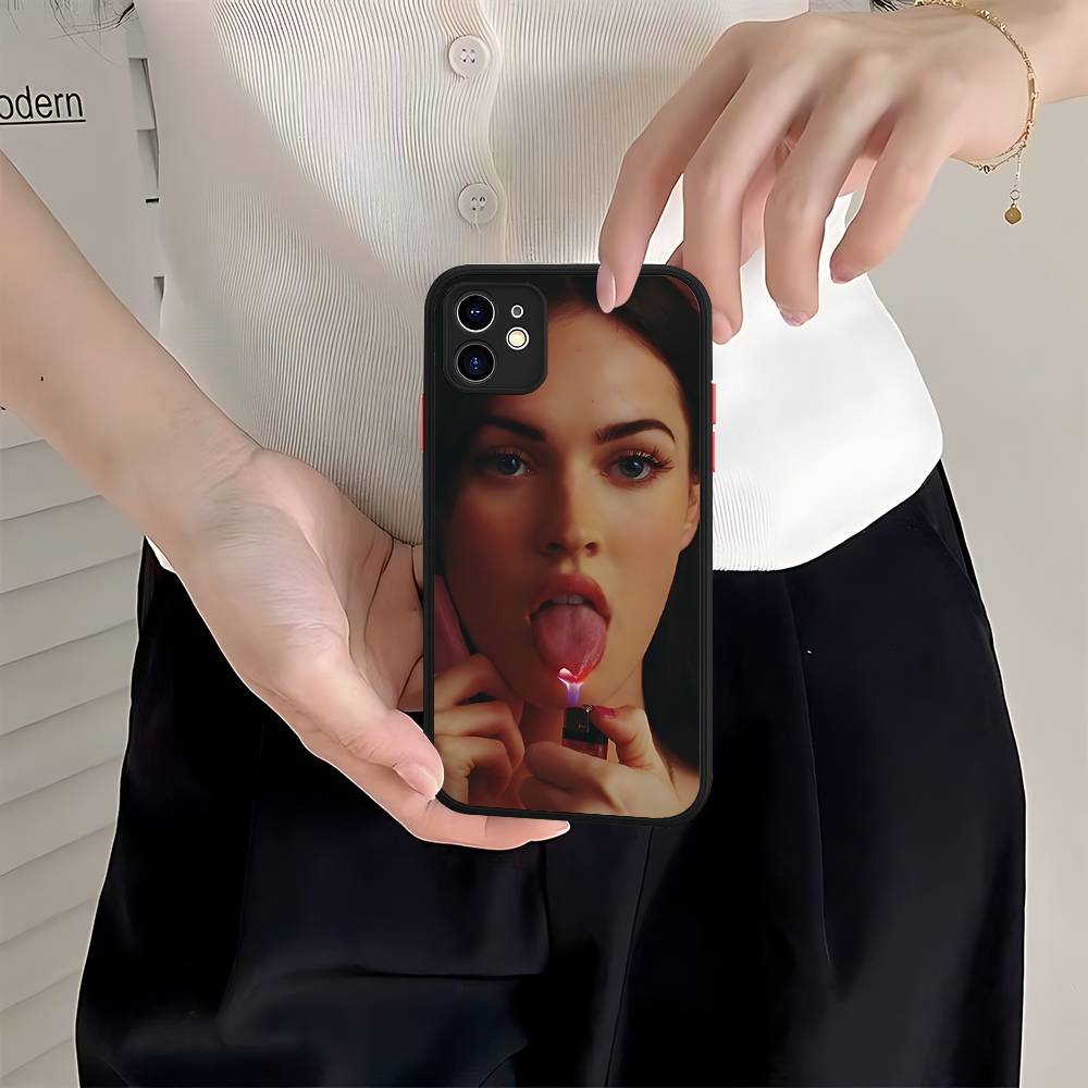 Защитный чехол Jennifers B-Body Megan Fox Матовый для IPhone 16 15 14 13 12 11 Pro Max X XS MAX